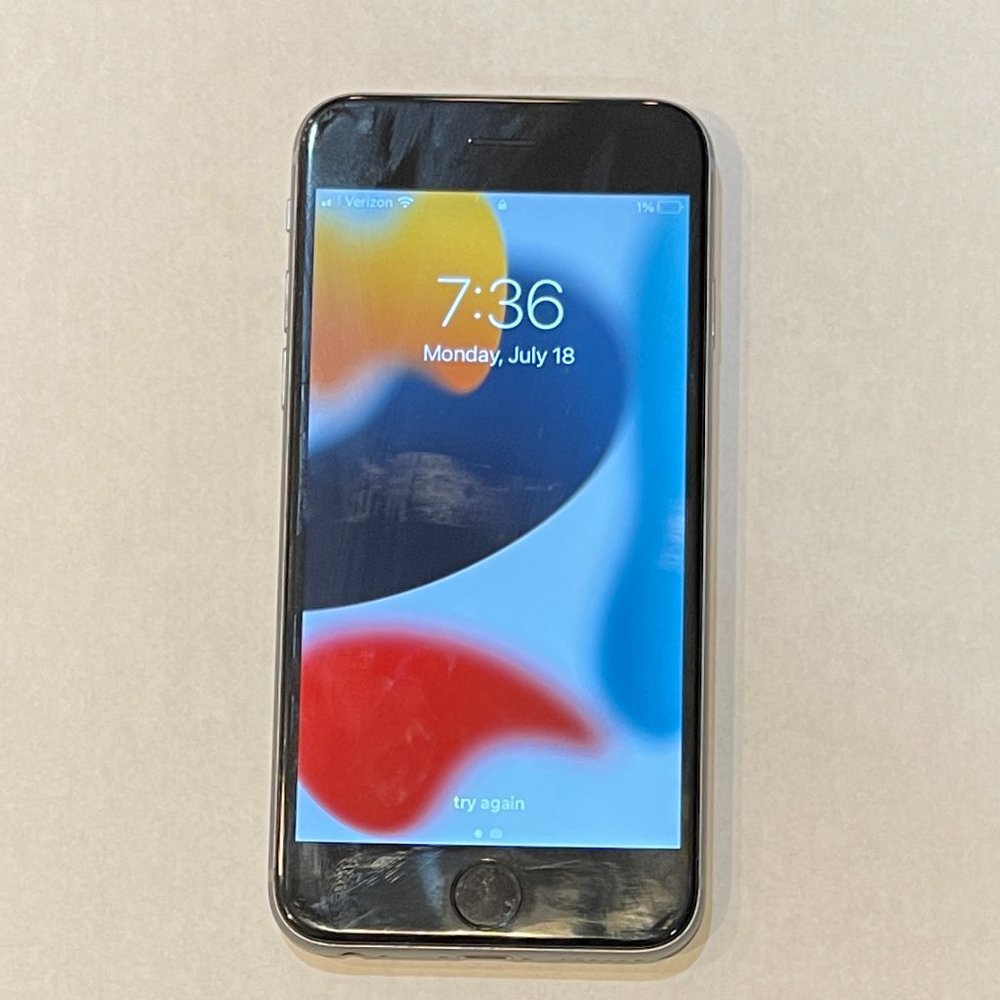 iPhone 6s- great condition